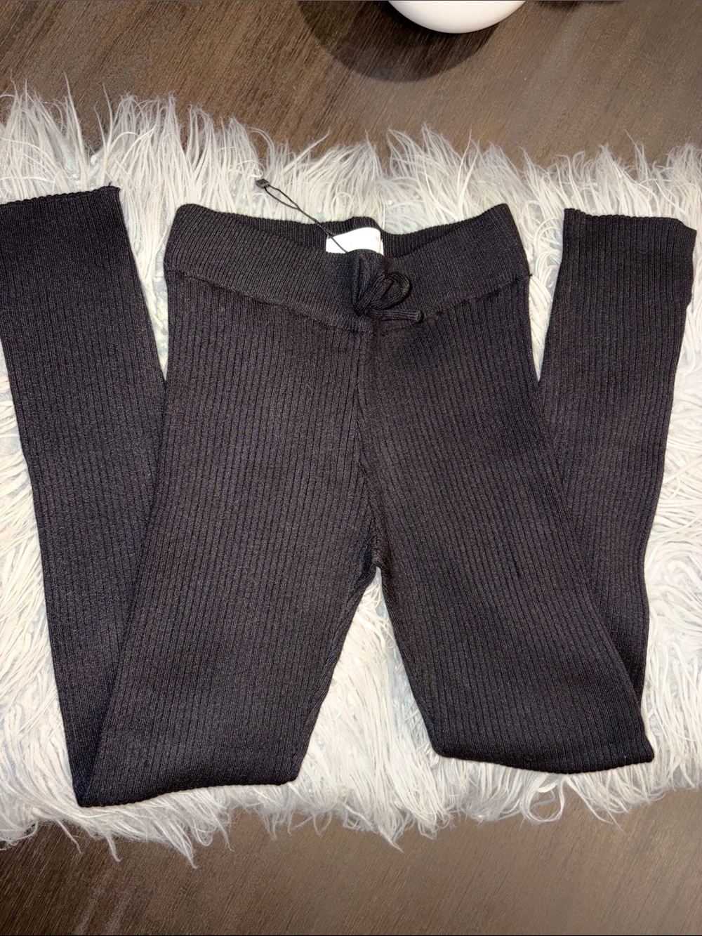 Zara Kids Ribbed Knit Leggings in Black